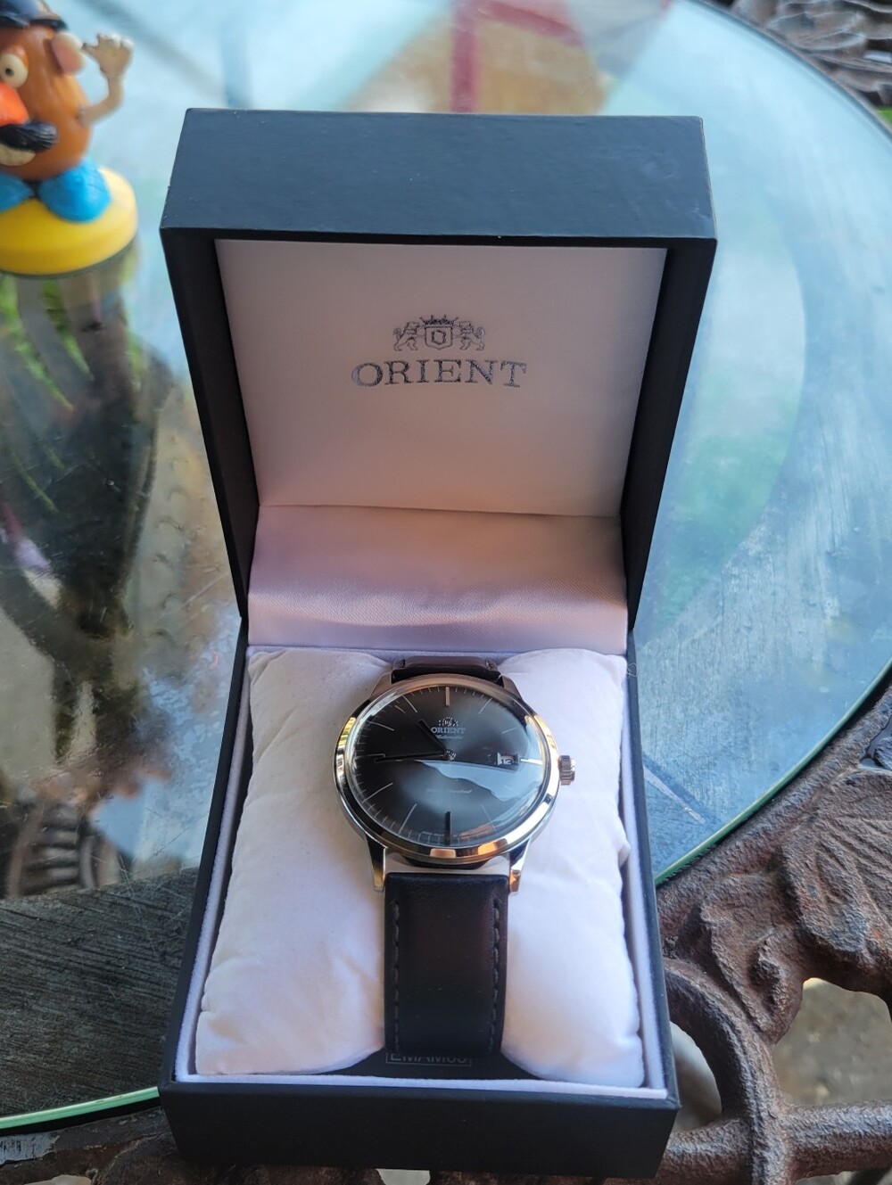 Orient Bambino Automatic Watch with date. Like new condition